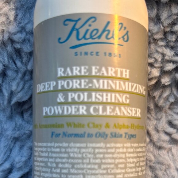 Kiehl’s Rare Earth Deep Pore-Minimizing & Polishing Powder Cleanser - Picture 2 of 3